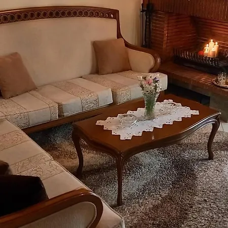 Giannis Traditional House *